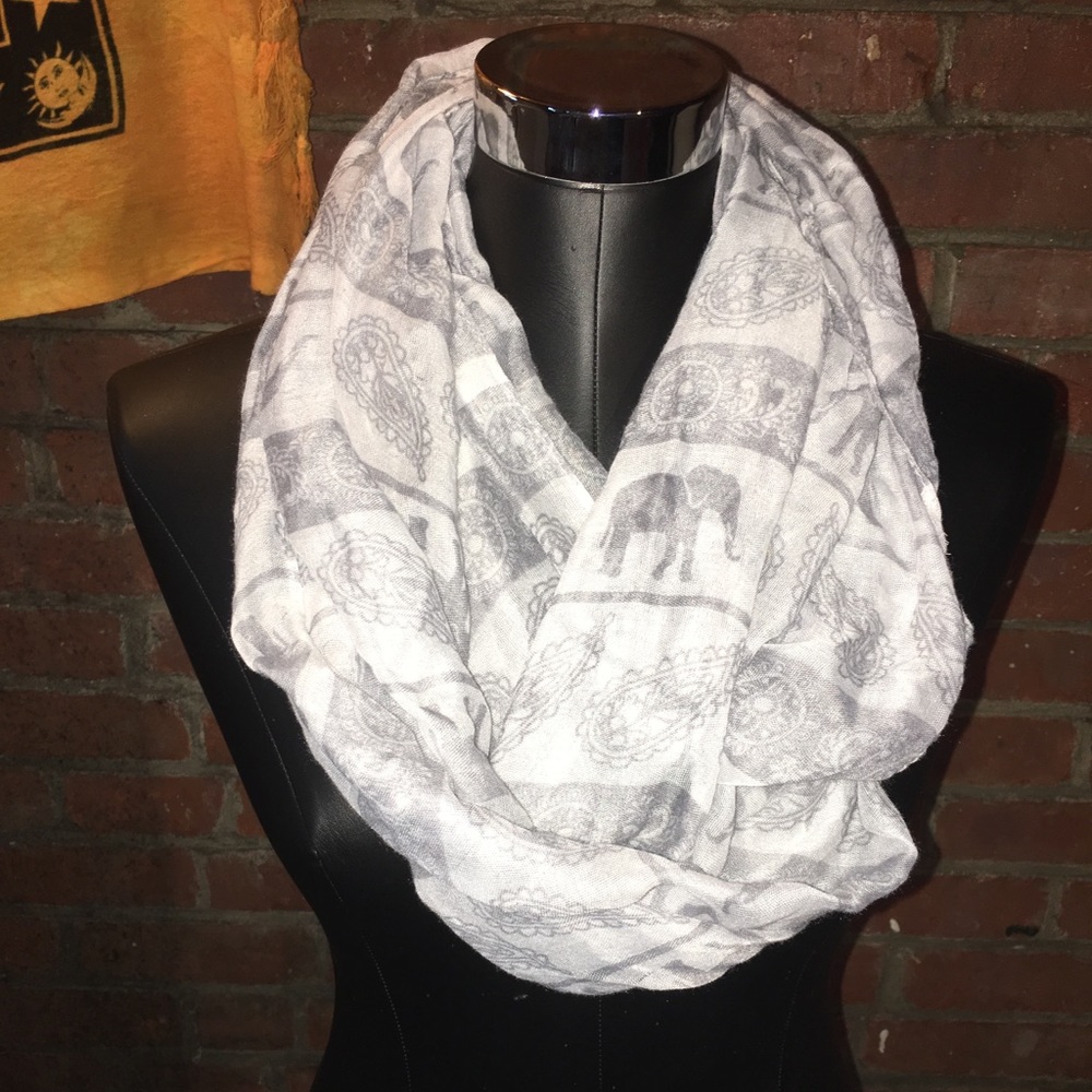 Elephant scarf